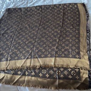 Louis Vuitton Monogram Shine Shawl Brown SilkScarf